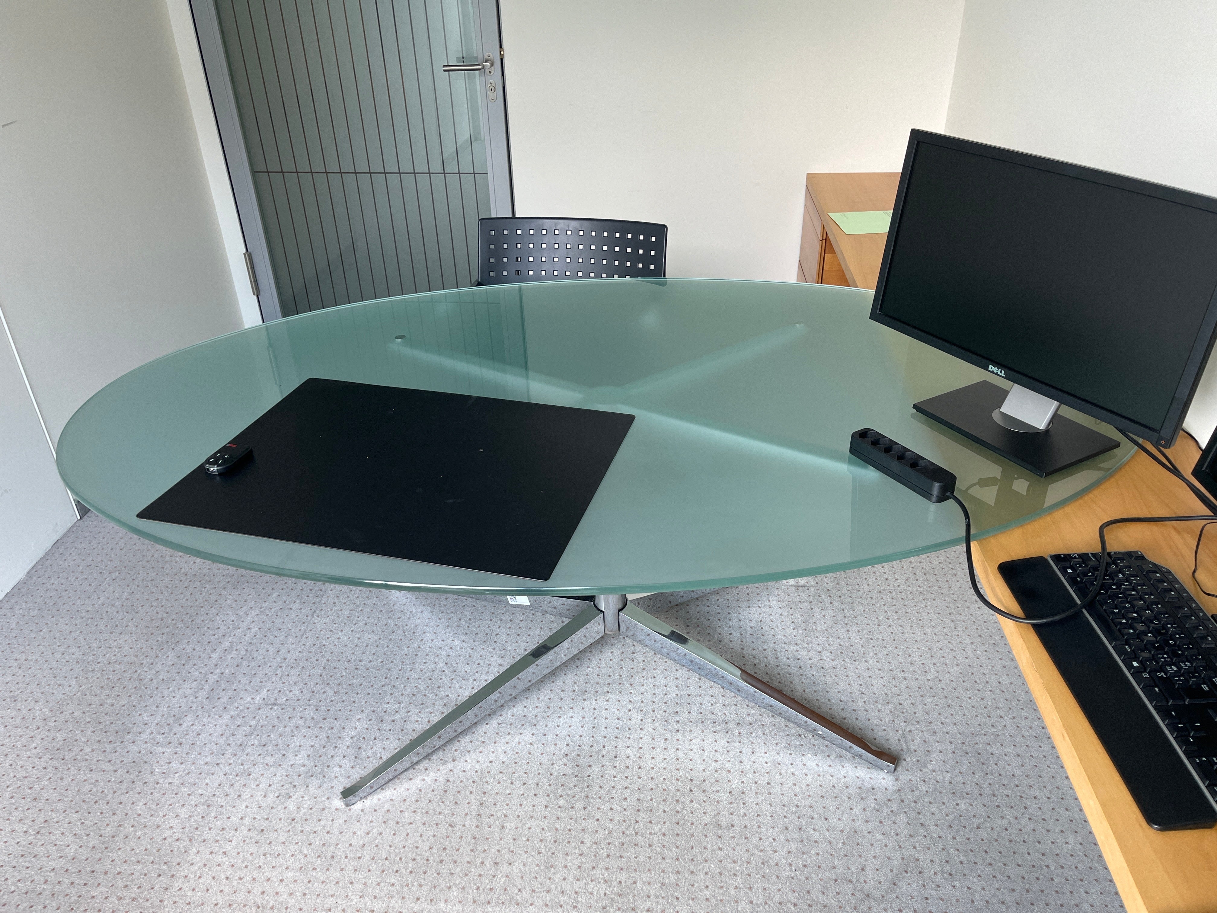 KNOLL INTERNATIONAL FLORENCE TABLE DESK - OVAL 195cm B0740