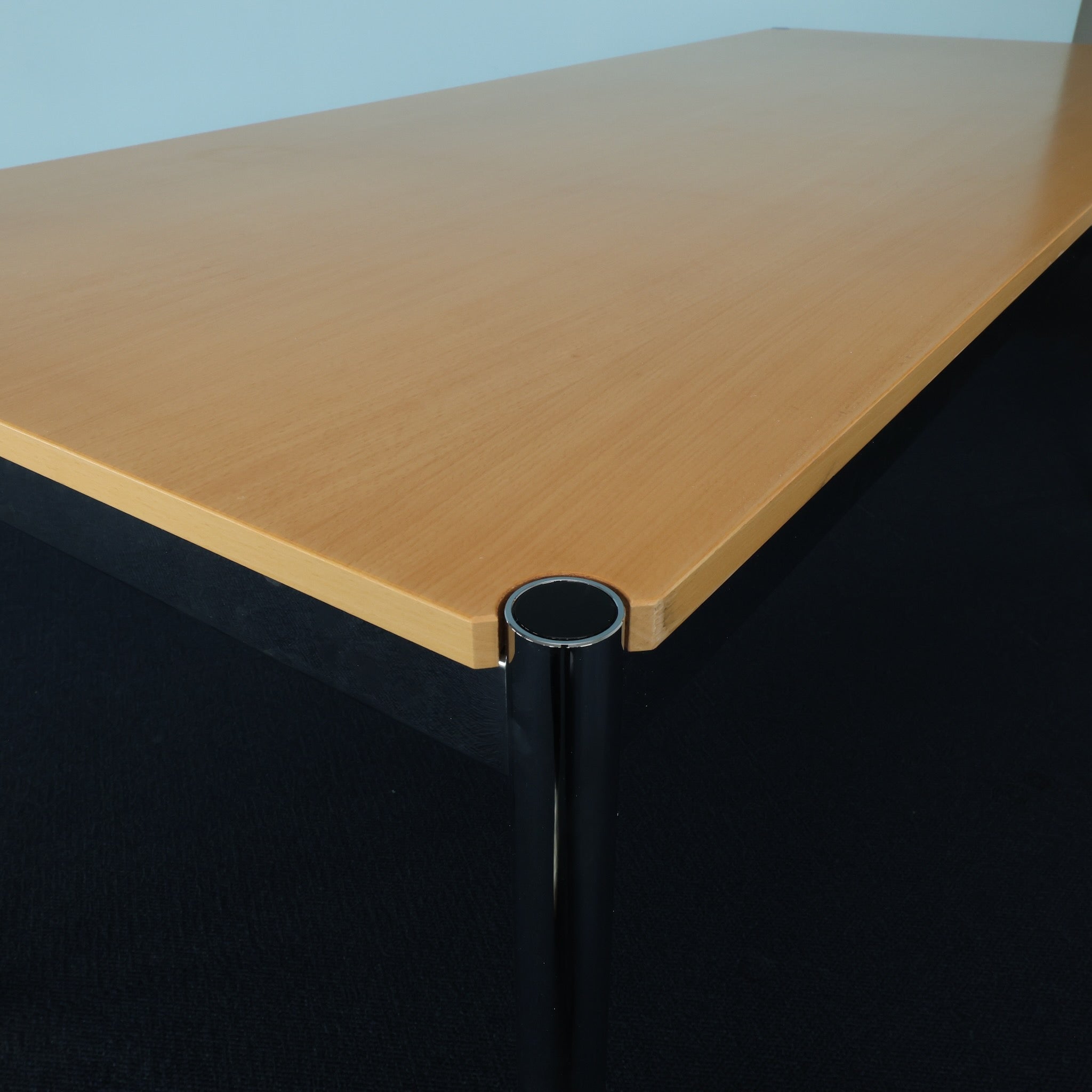 USM Haller Tisch Buche natur