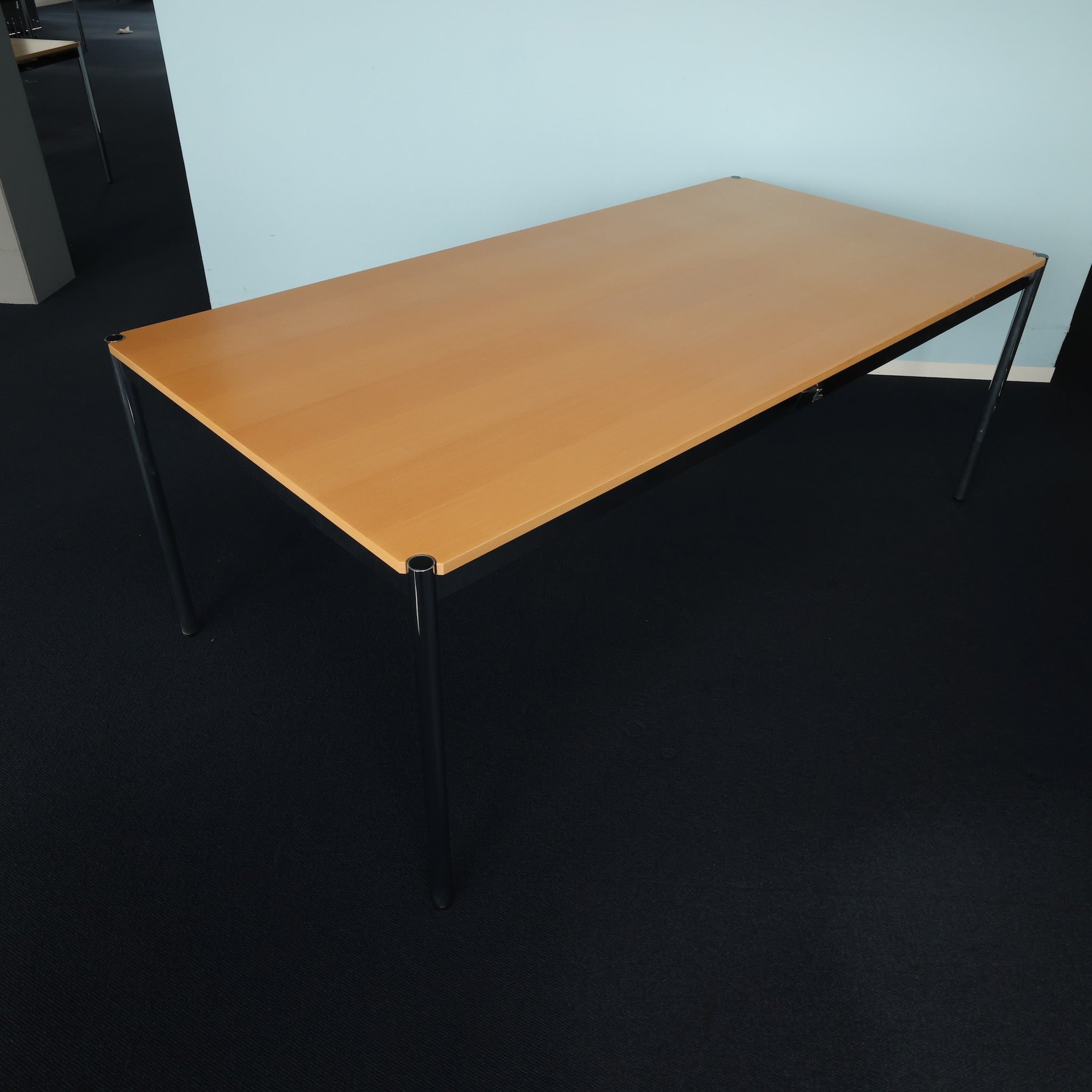 USM Haller Tisch Buche natur