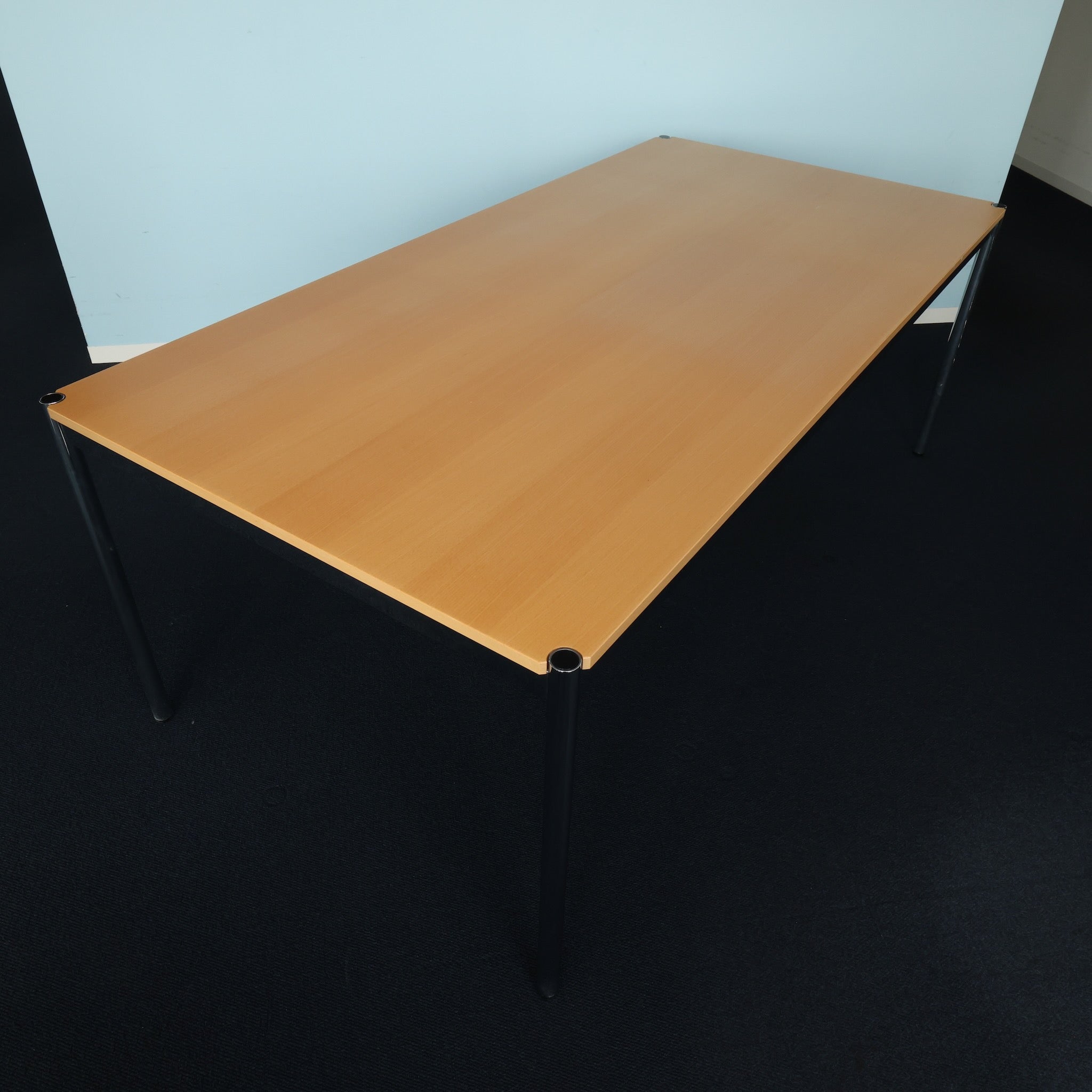 USM Haller Tisch Buche natur