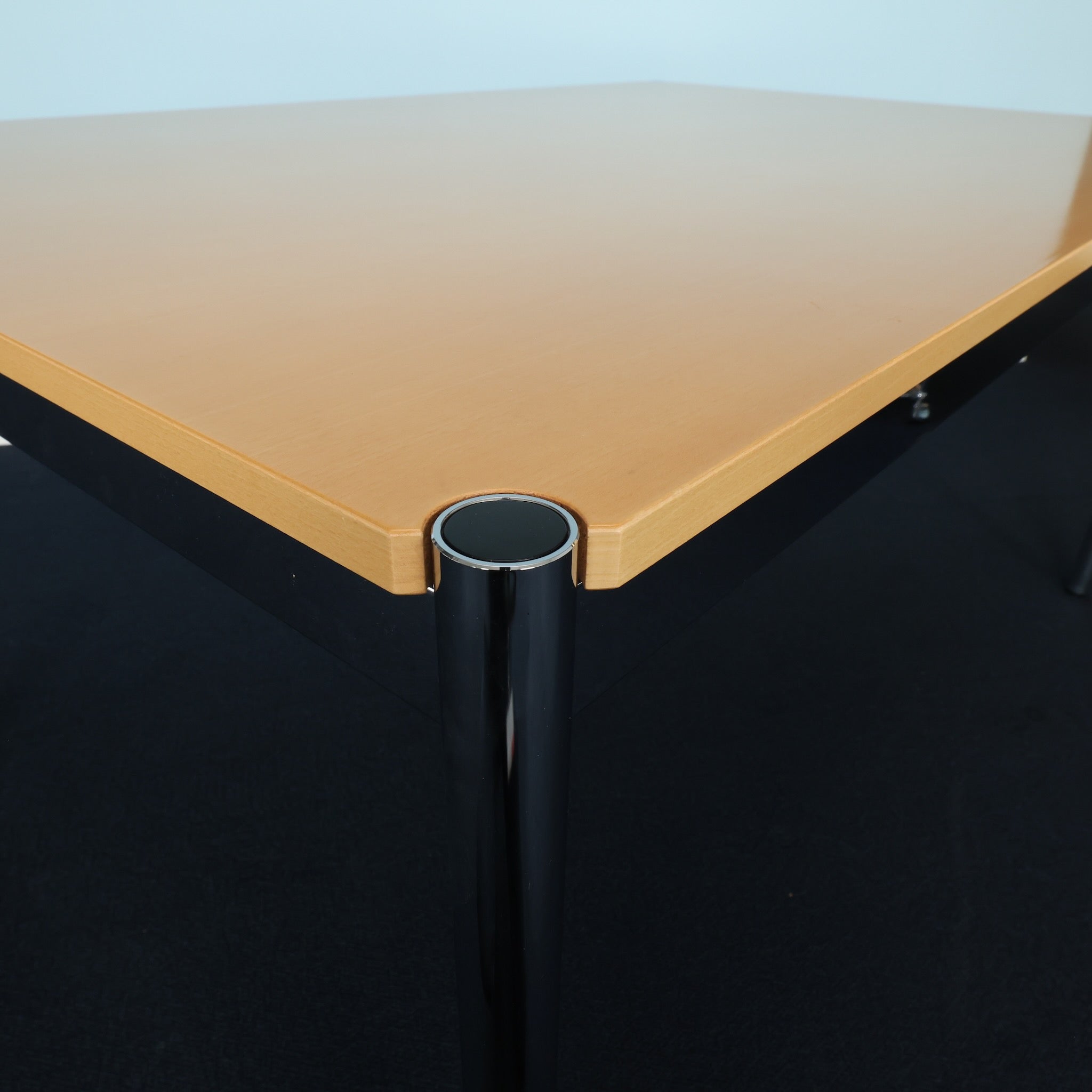 USM Haller Tisch Buche natur