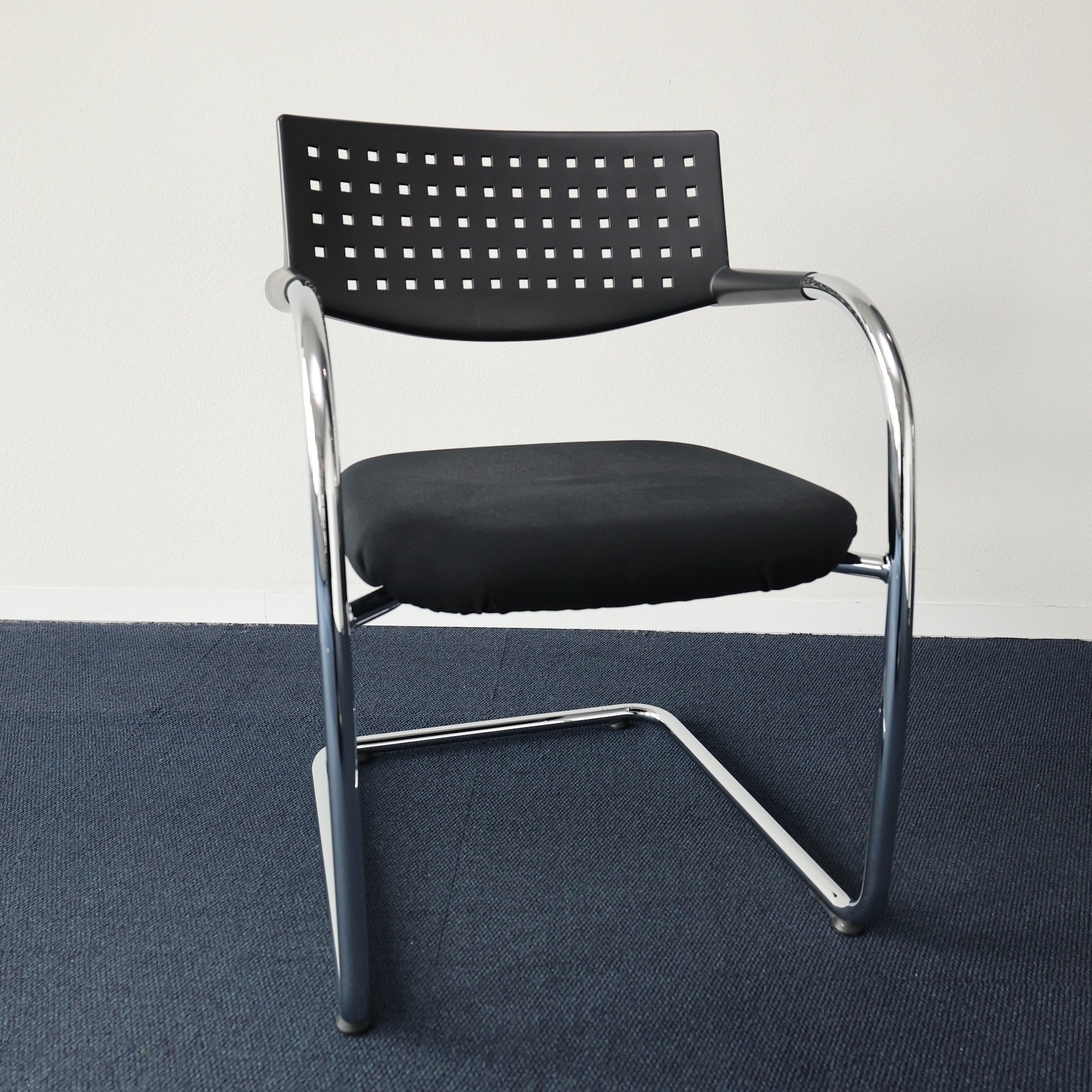 Vitra Vis a Vis Freischwinger