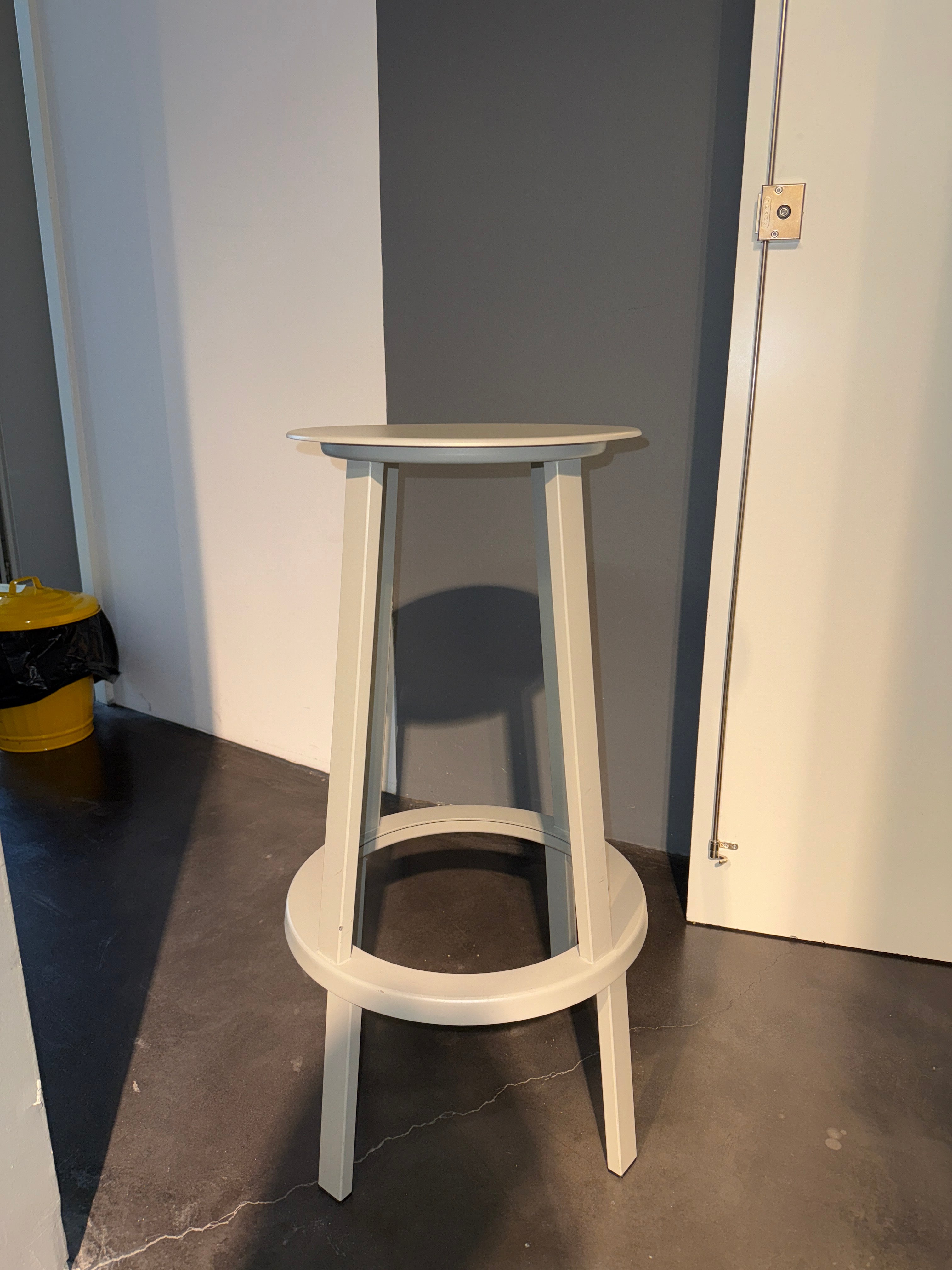 Revolver Bar Stool High Barhocker von HAY