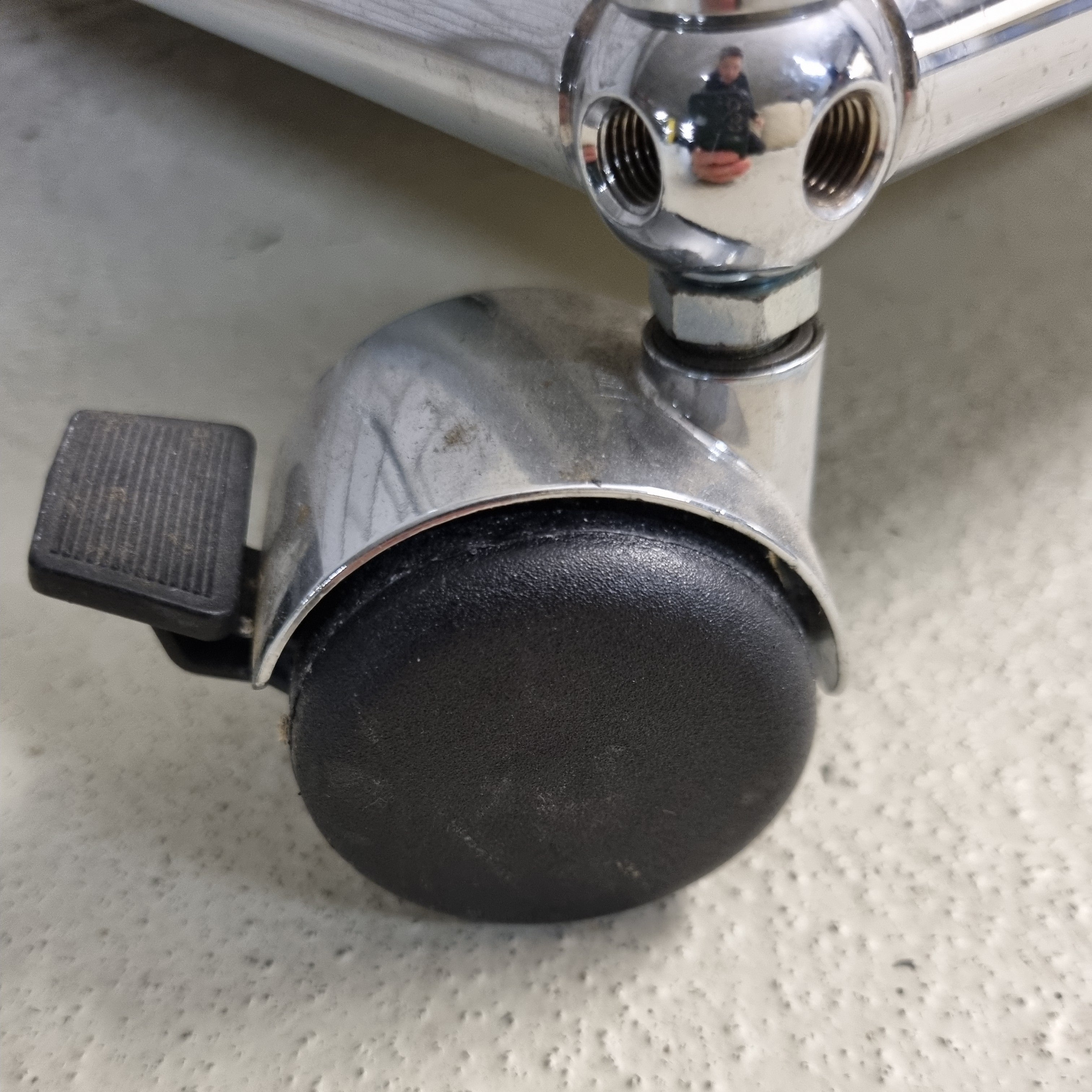 USM Haller Nachttisch Beistelltisch B0021