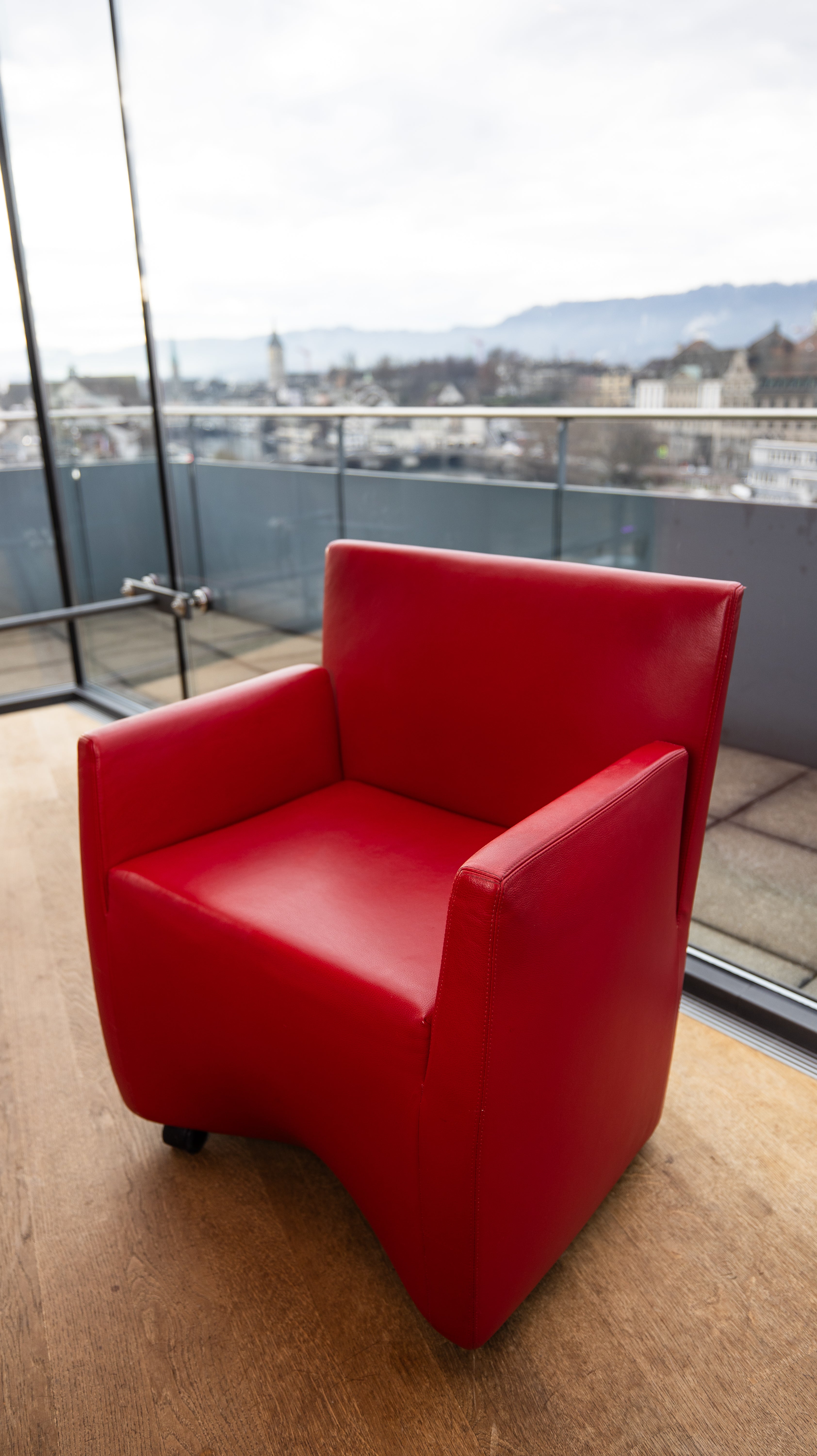 Baleri Italia Caprichair Designer Leder Sessel in Rot