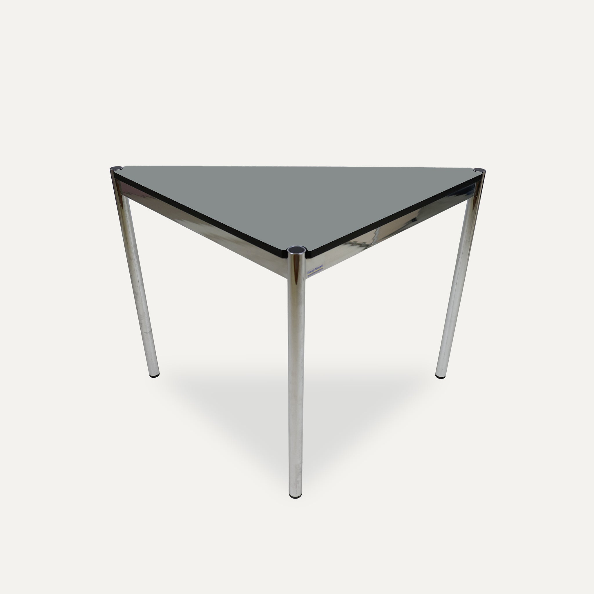 USM Haller Tisch dreieckig Linoleum, Ash