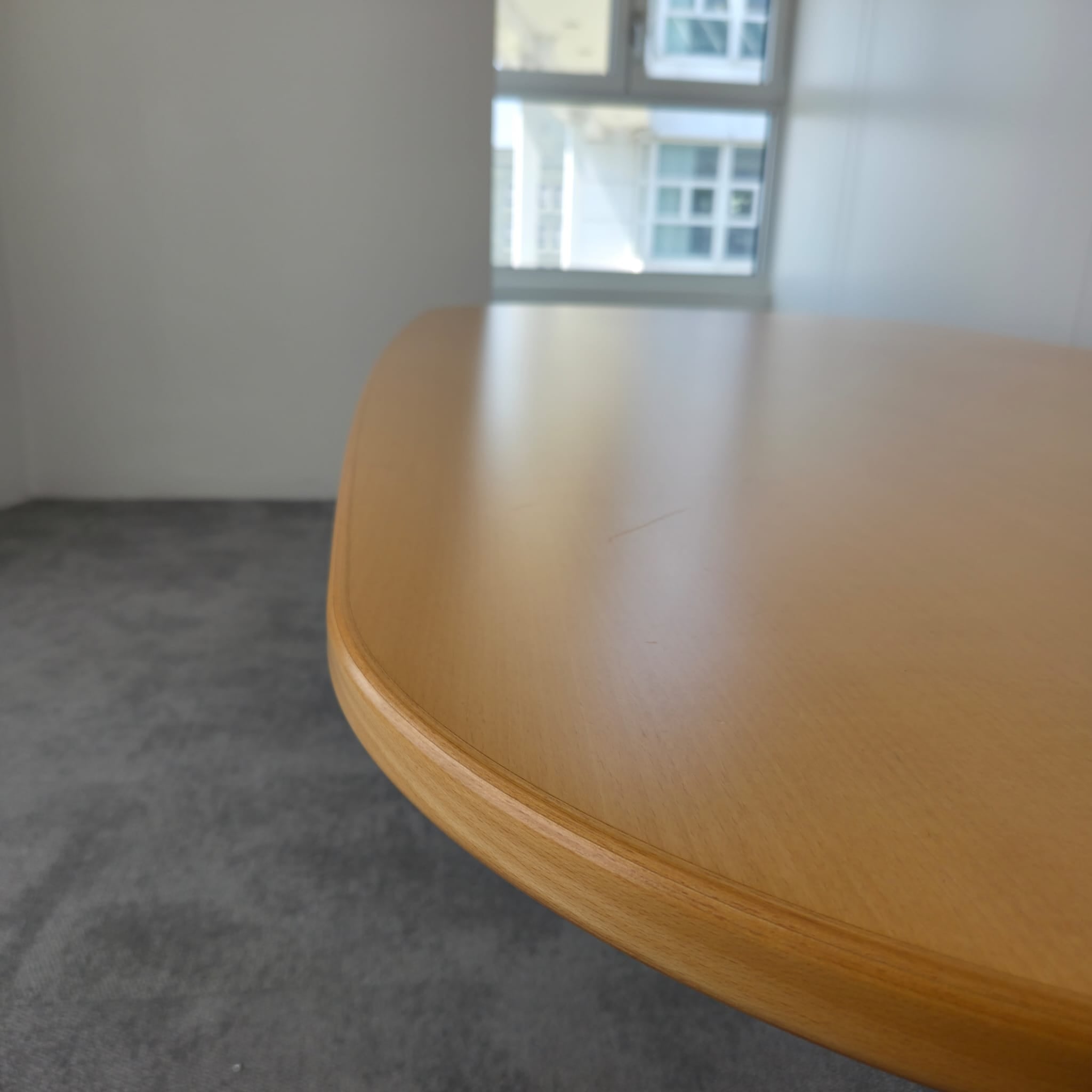 Vitra Segment Eames Konferenztisch