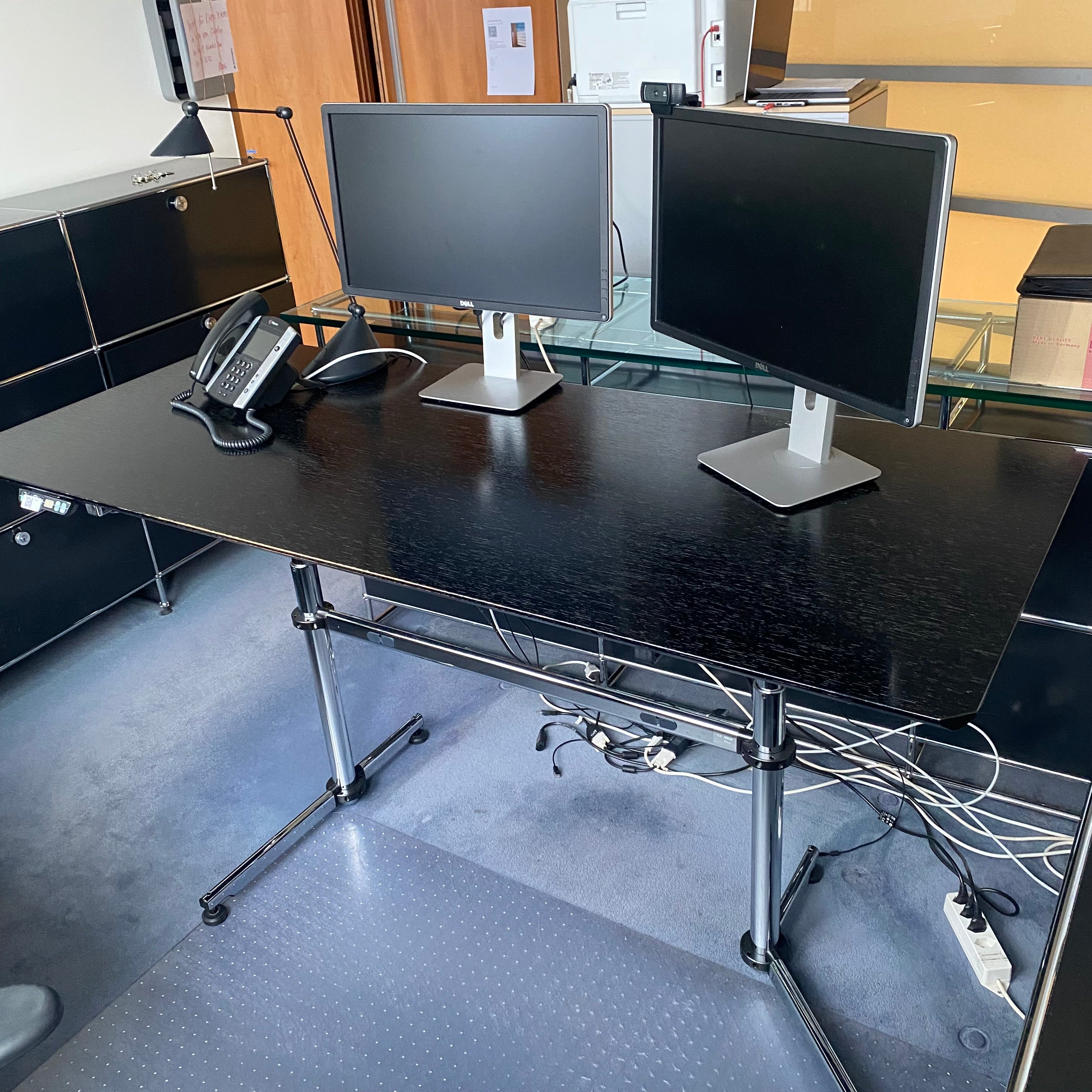 Höhenverstellbarer USM Kitos Sitz- Steh- Tisch 175x90cm