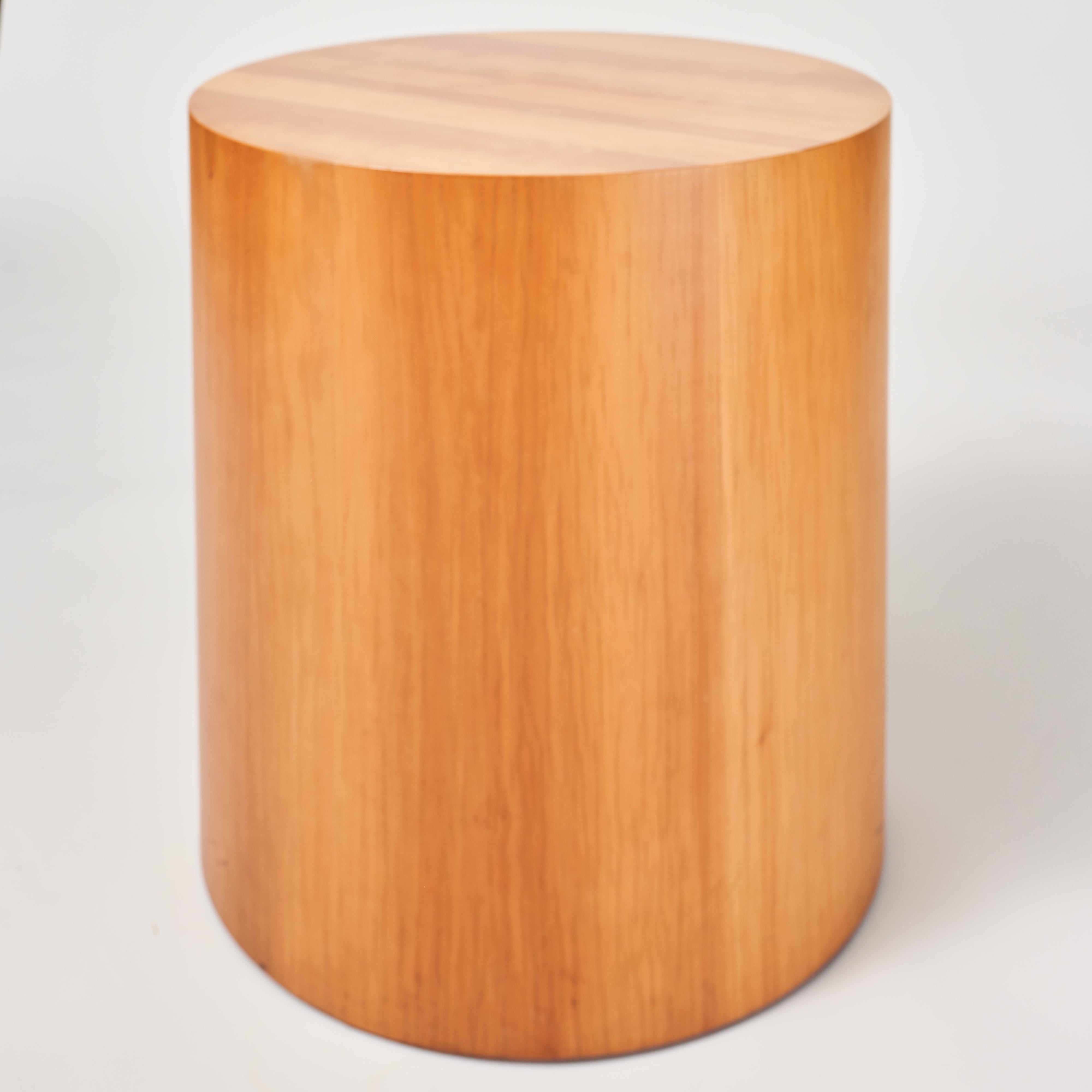 Holztisch rund mit Öffnung 58x60cm B0736