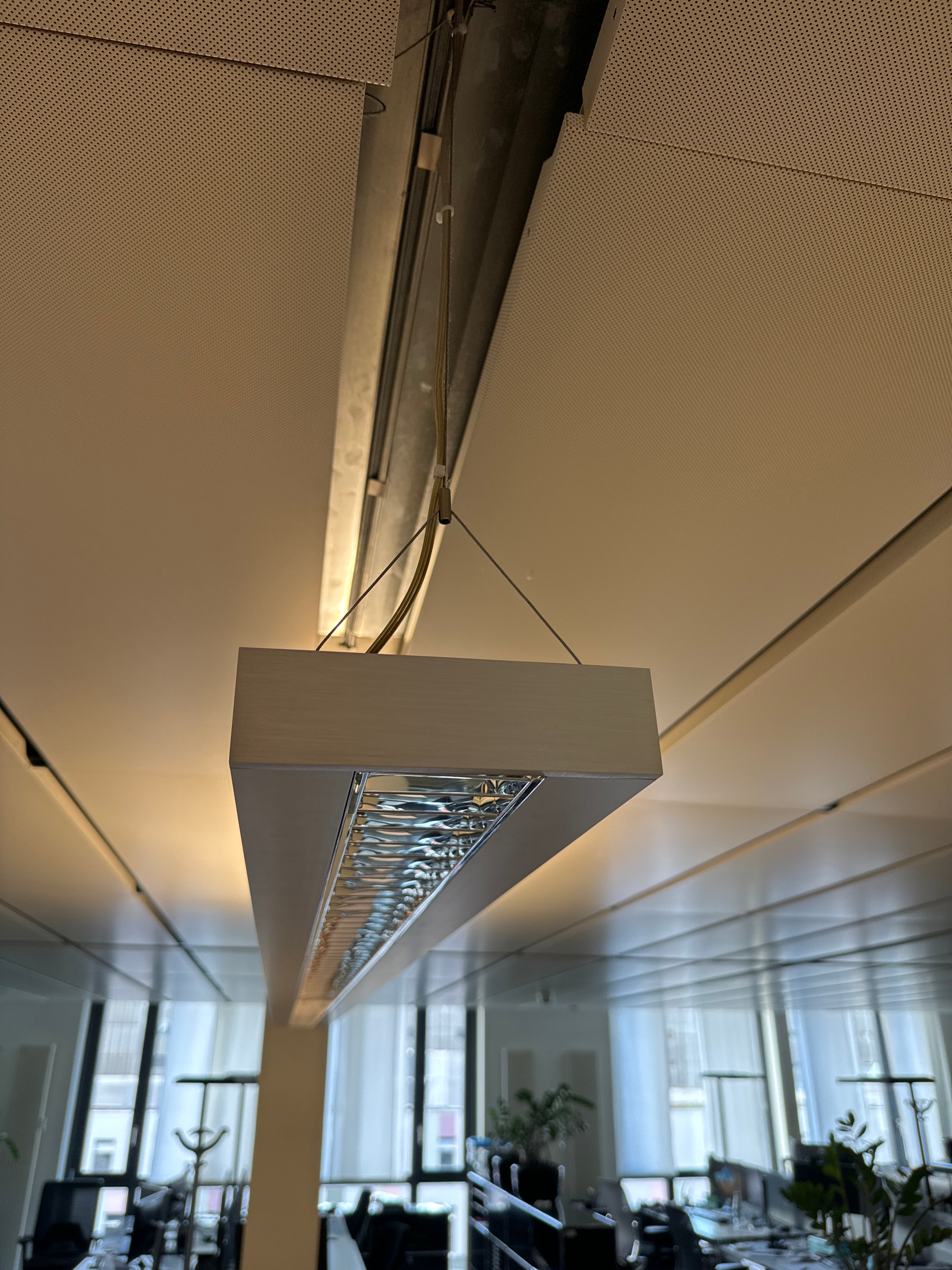 Deckenleuchte 300x18cm B0847