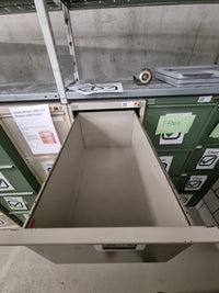 Bauer Schubladenschrank cream 41x132.5x62cm aus Metall FF003