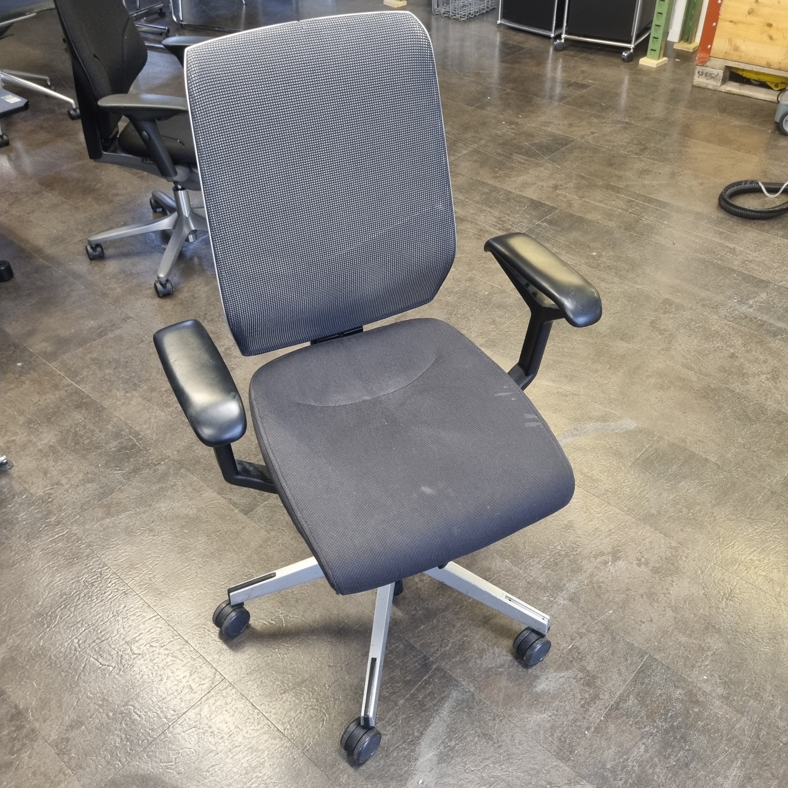 Bürostuhl Giroflex 68