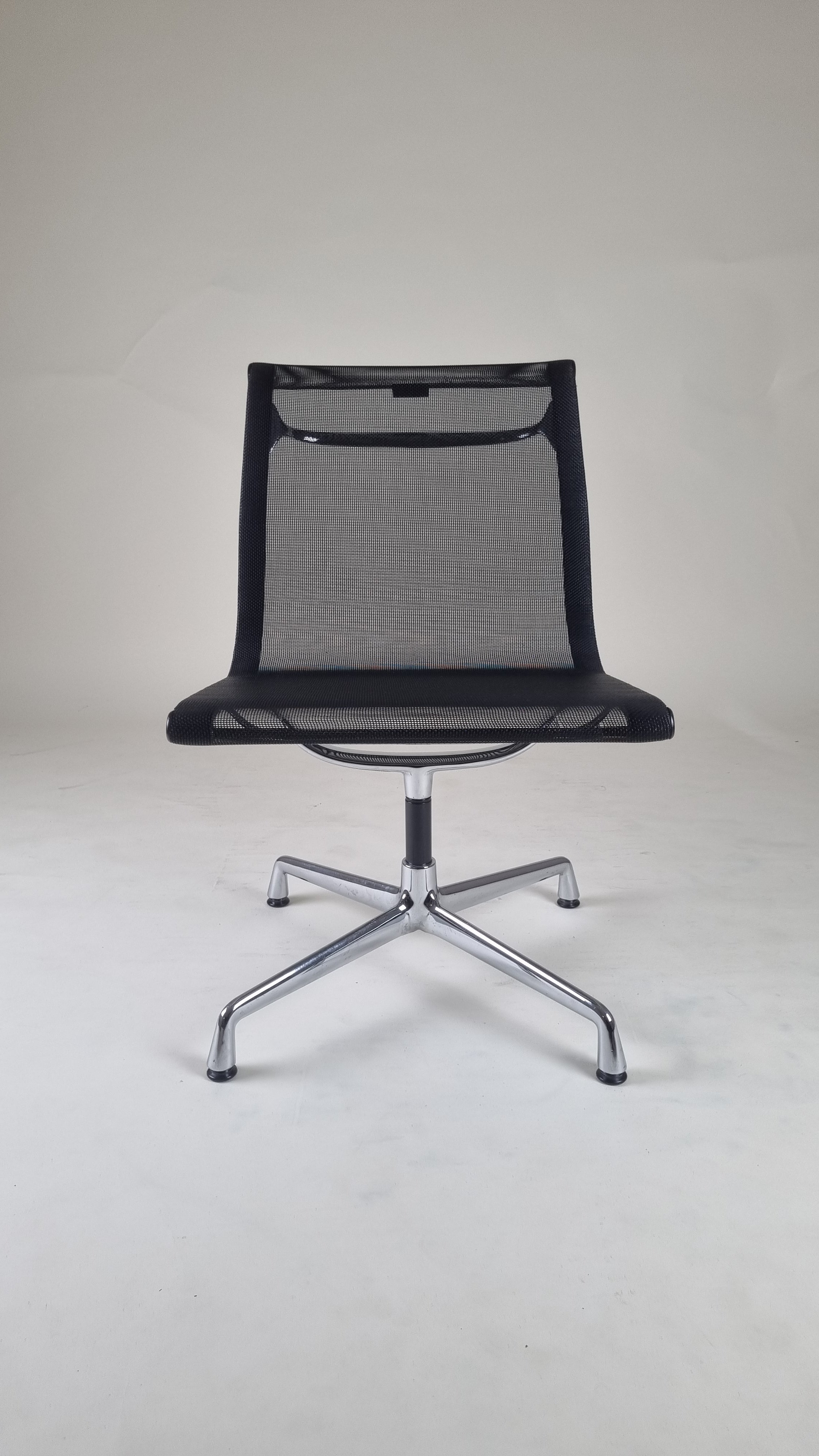 Vitra EA 108 Konferenzstühle