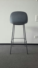 Muuto Fiber Bar Stool Barhocker mit Rückenlehne, Stoff Blau