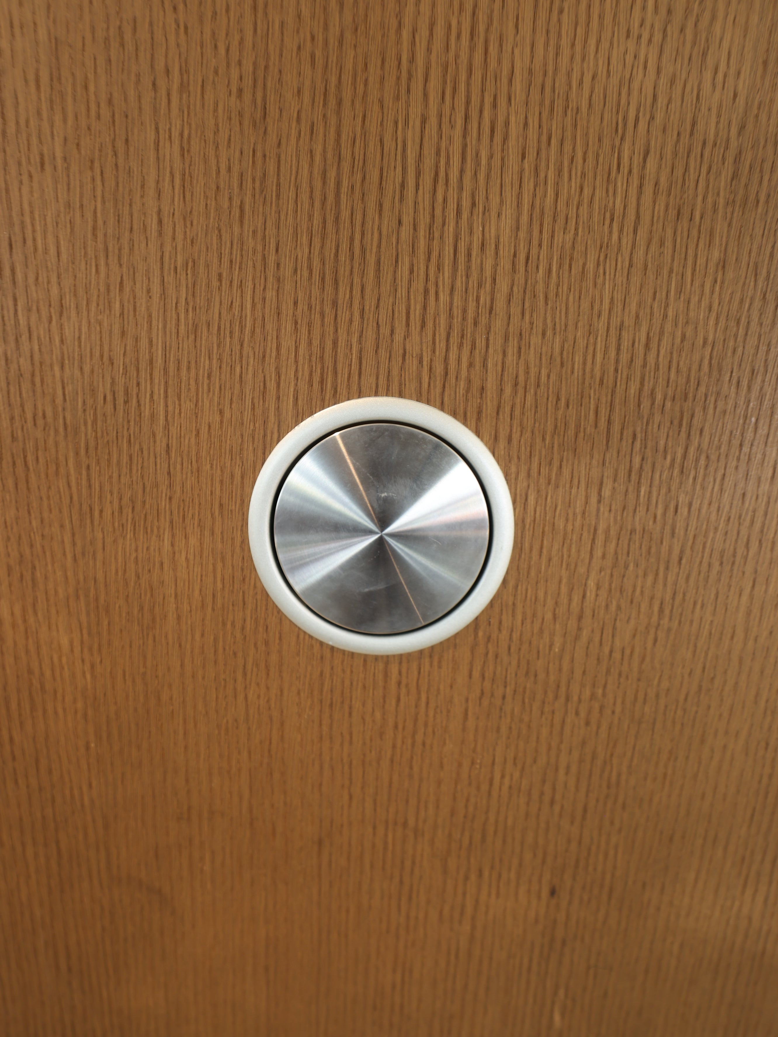 USM Haller Konferenztisch 250x100cm | EVOline Port & 4x USB-C