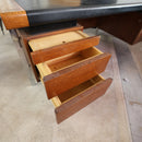 Vintage Executive Desk | Mid-Century Modern Schreibtisch
