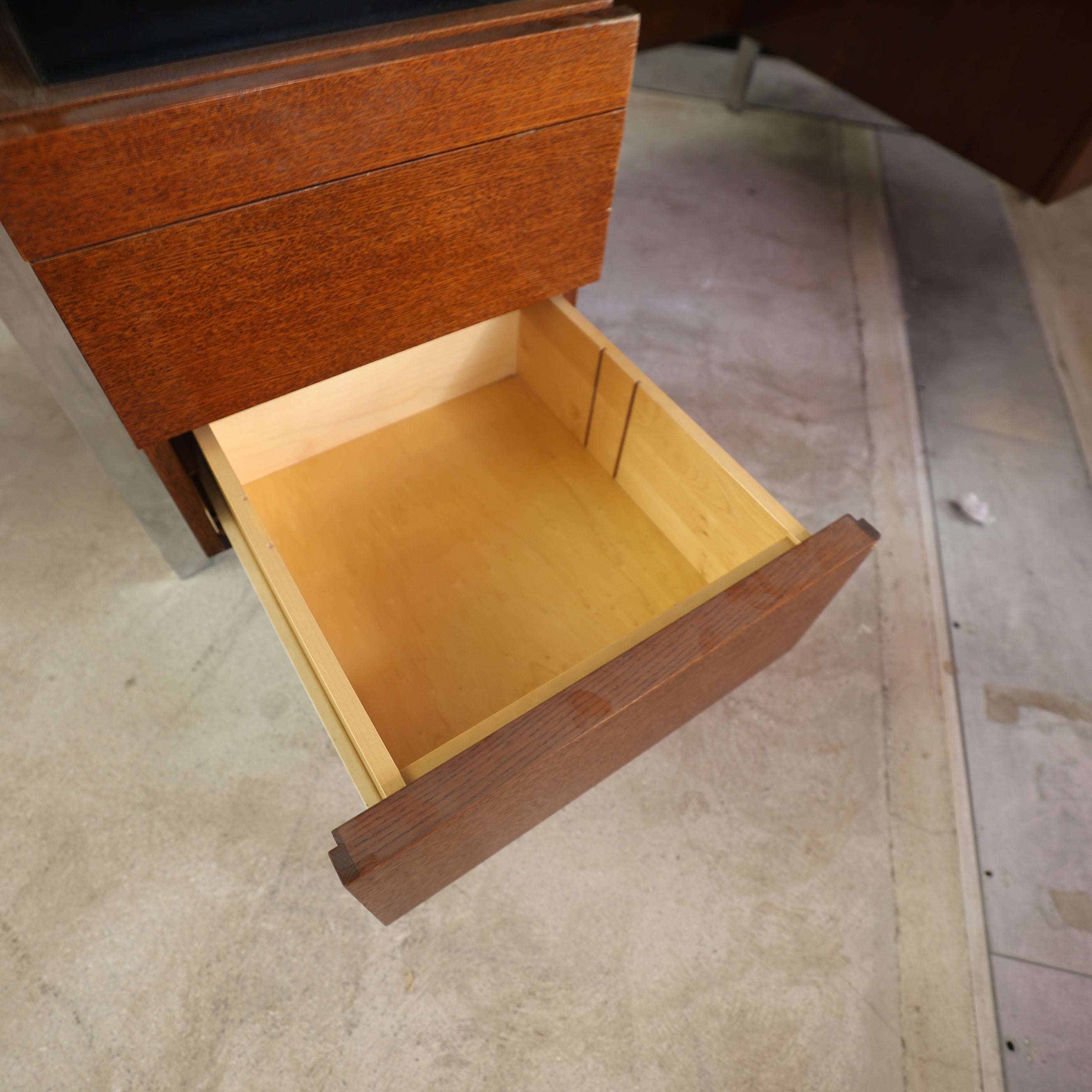 Vintage Executive Desk | Mid-Century Modern Schreibtisch