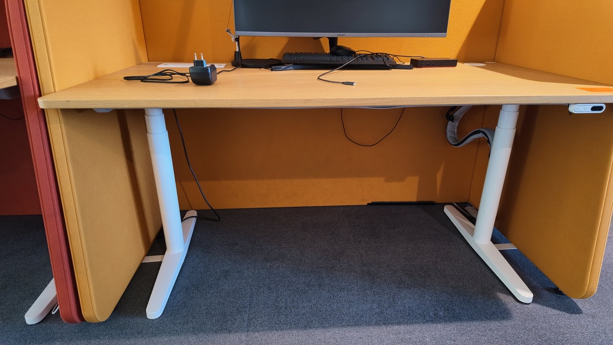 Vitra Sitz-Steh-Schreibtisch elektrisch, Weiss
