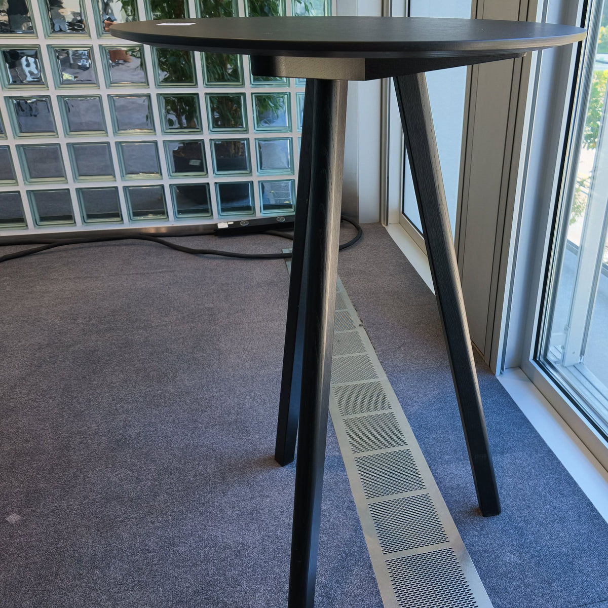HAY CPH 20 Stehtisch rund, Schwarz, Ø 70 × H 105 cm