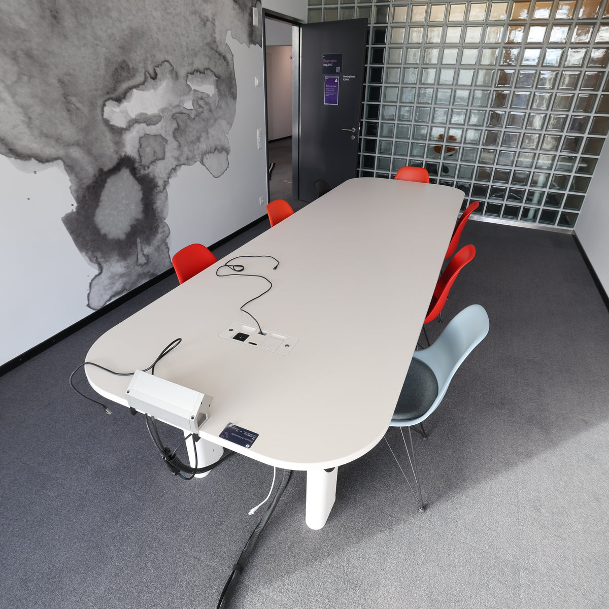 Bachmann Konferenztisch elektrisch höhenverstellbar, Weiss, 310×100 cm