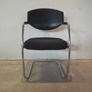 Giroflex Freischwinger Schwarz Stapelbar