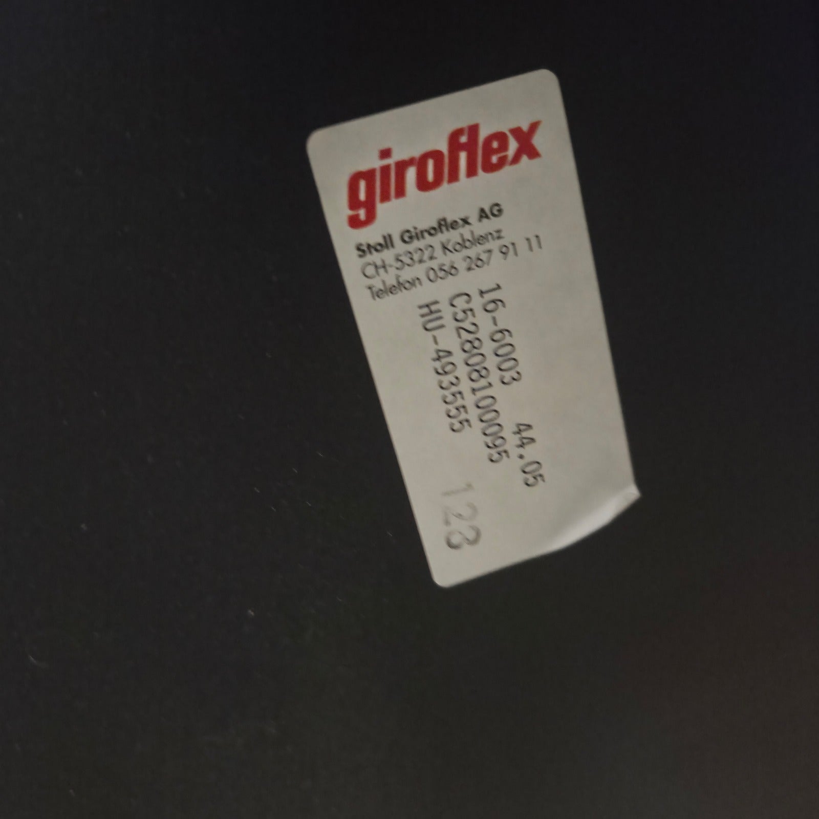 Giroflex Freischwinger Schwarz Stapelbar