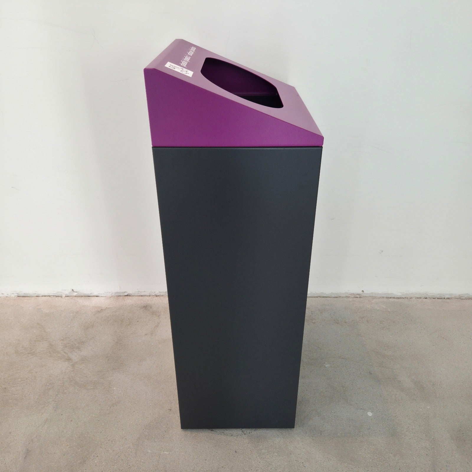 Hochwertiger Abfalleimer RecyclingStation