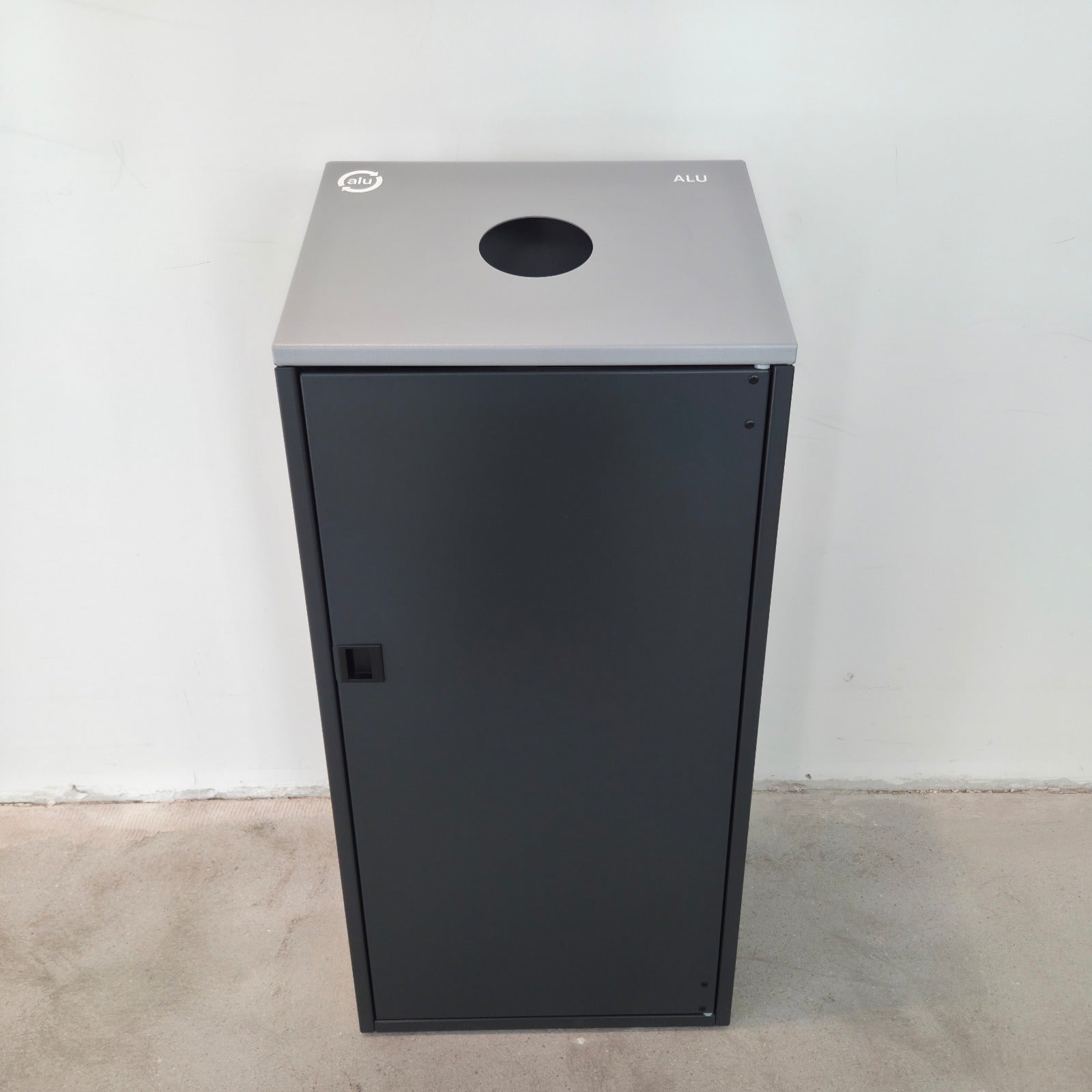 Hochwertiger Abfalleimer RecyclingStation