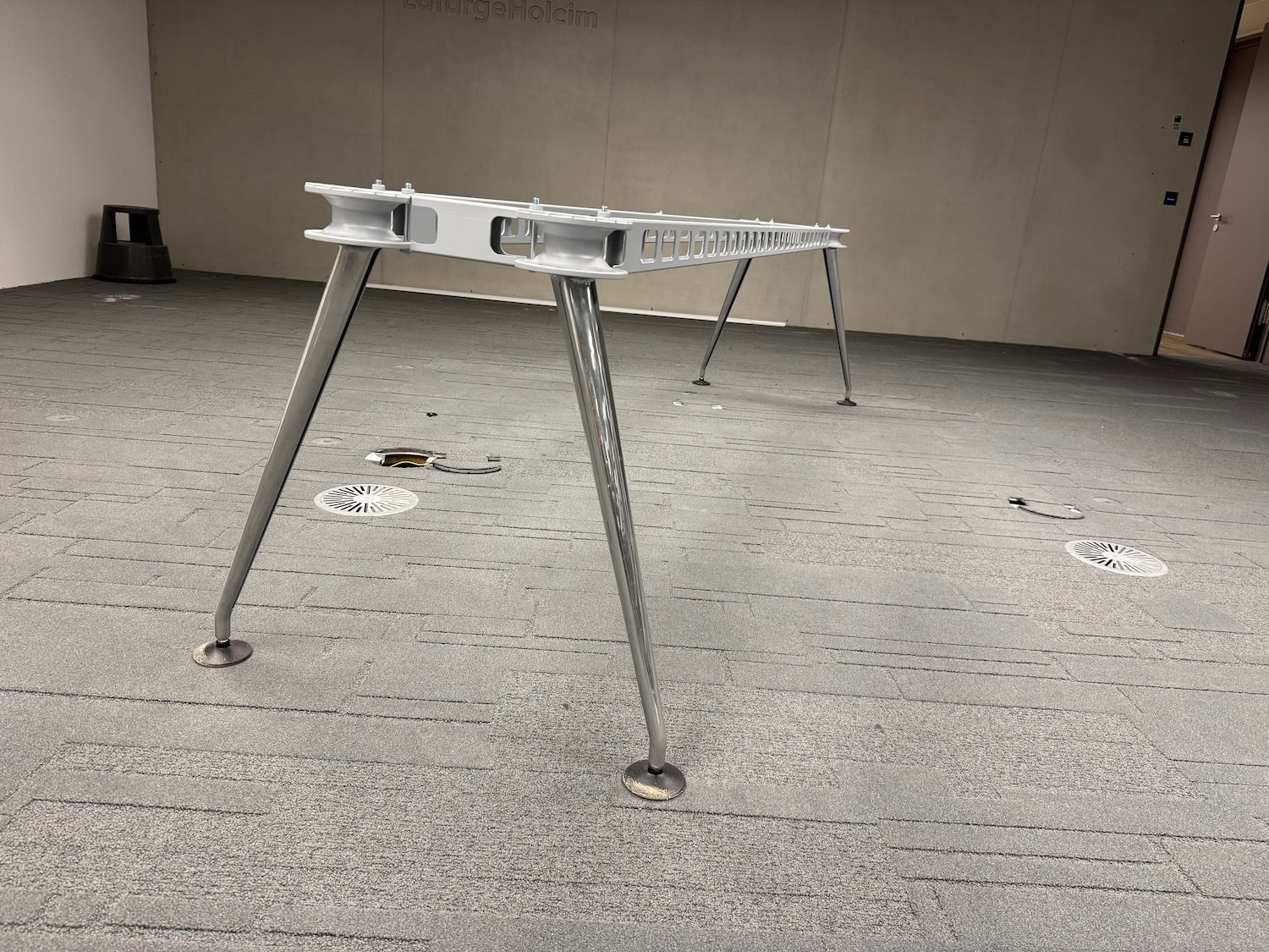 Vitra MedaMorph Sitzungszimmertisch Untergestell