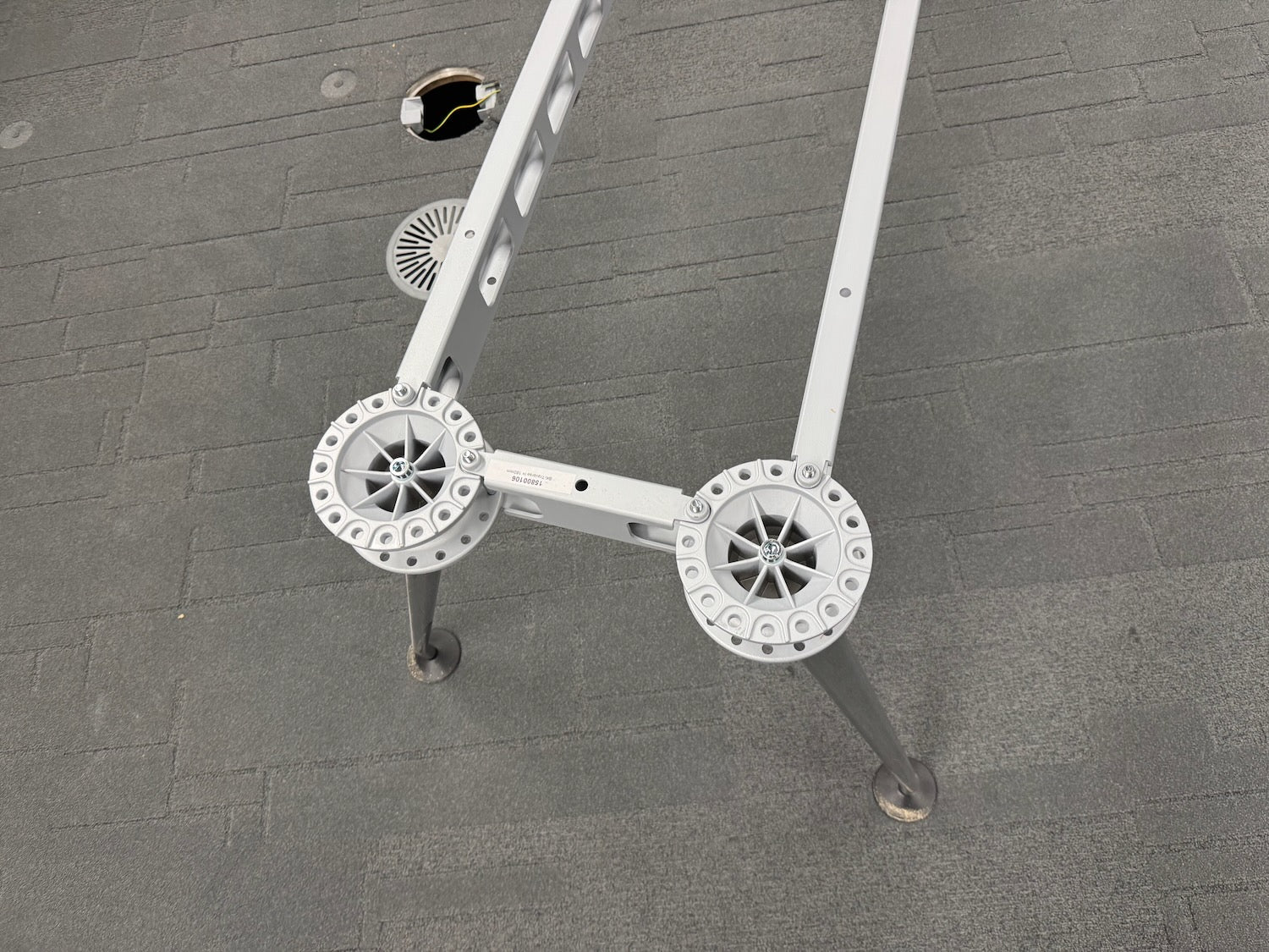 Vitra MedaMorph Sitzungszimmertisch Untergestell