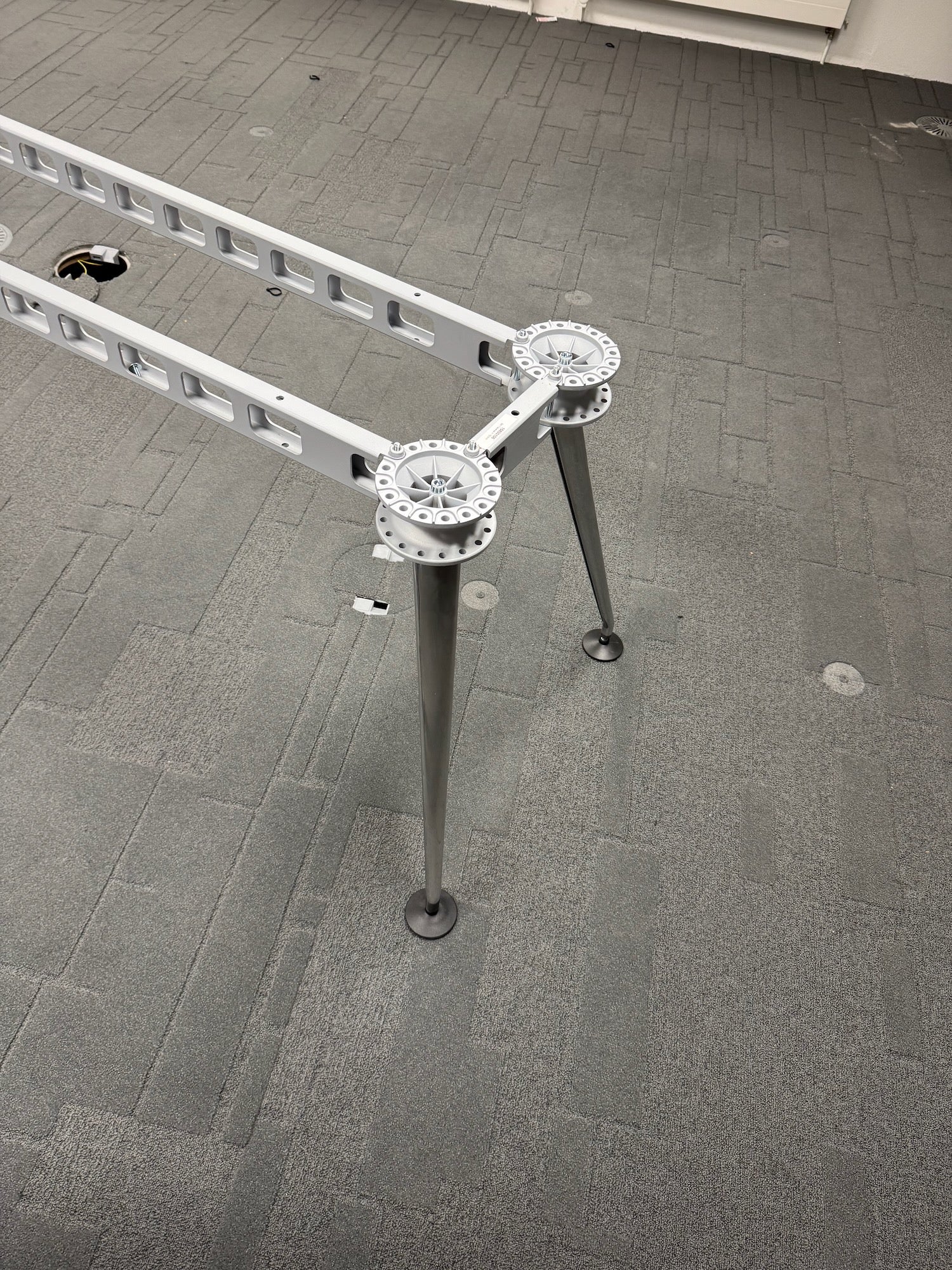 Vitra MedaMorph Sitzungszimmertisch Untergestell