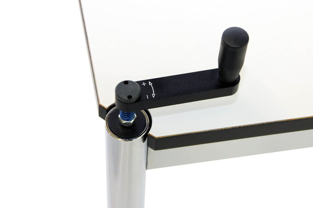 USM Haller Tisch höhenverstellbar mit Kubel Glas, transparent