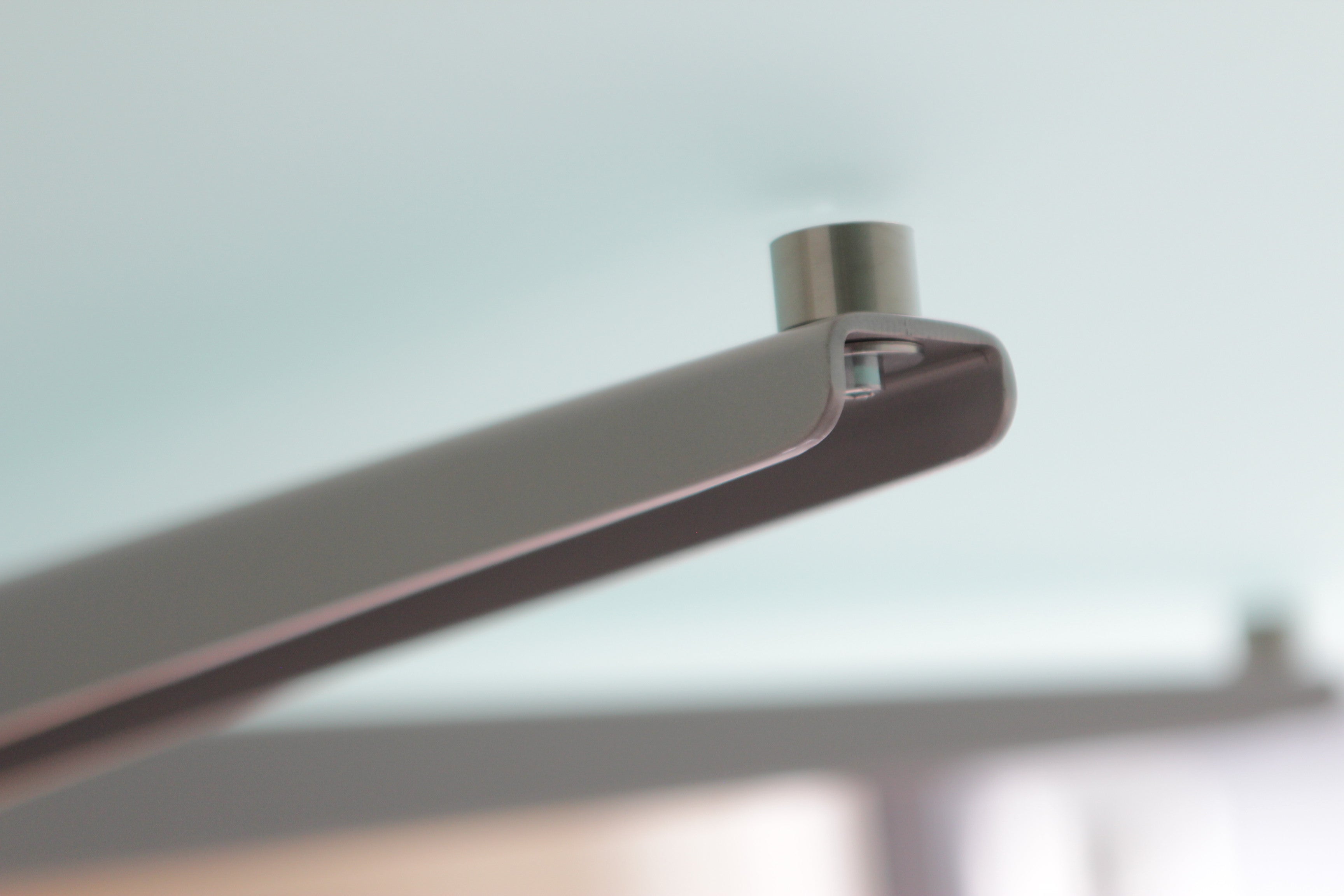 KNOLL INTERNATIONAL FLORENCE TABLE DESK - OVAL 195cm B0740