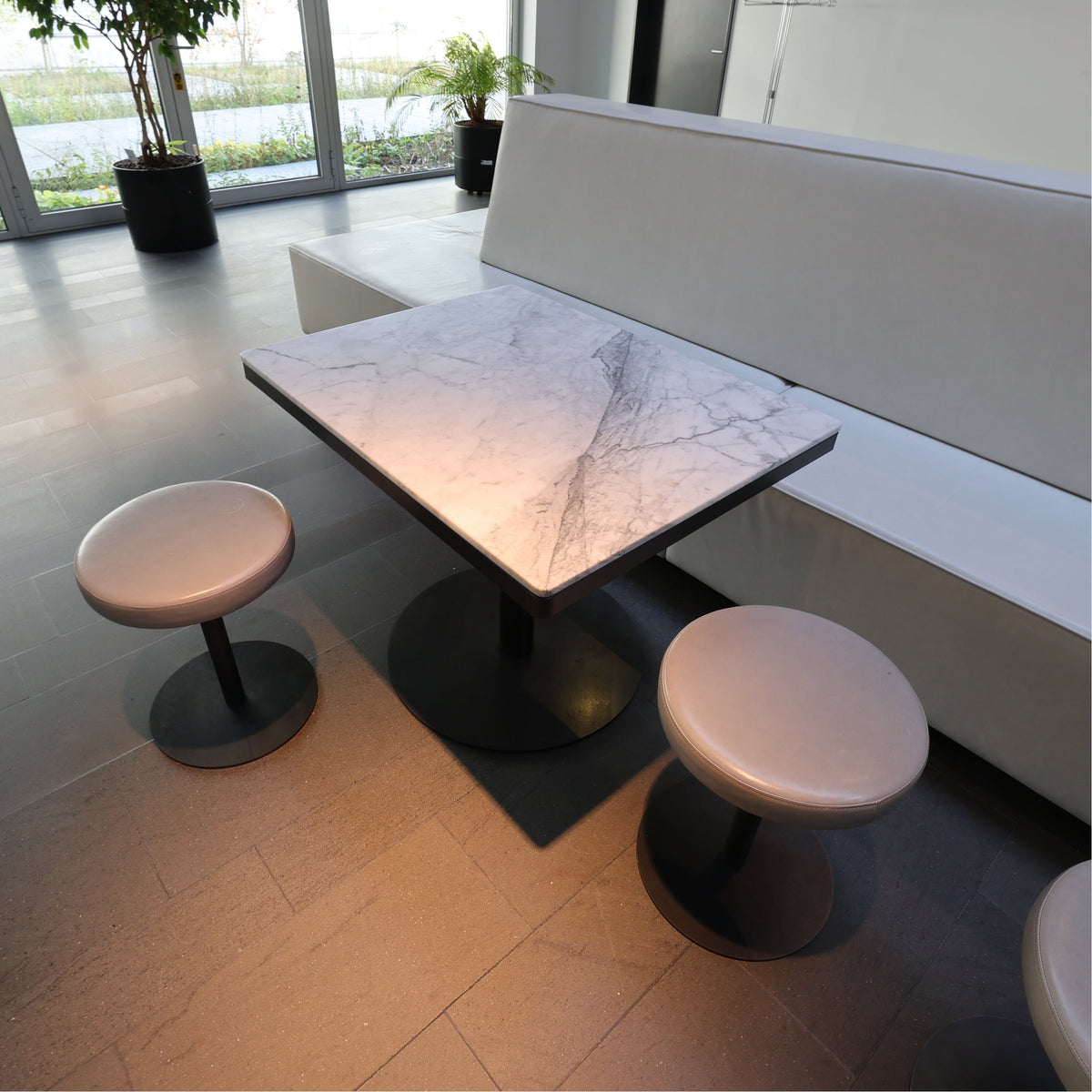 Sevil Peach Next Table Couchtisch, Marmor Grau, H 50 cm