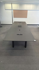 Vitra Pier Co-Working-Tisch, 440 × 140 – leicht gebraucht