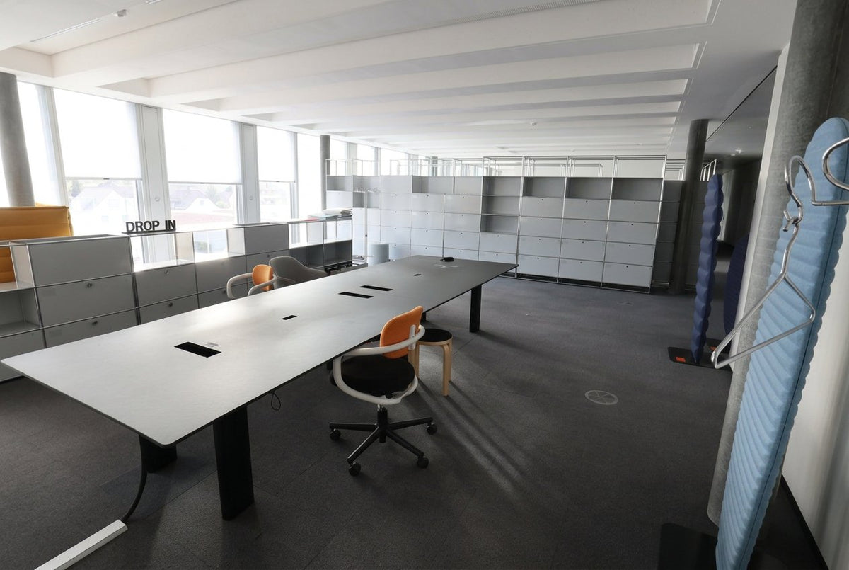 Vitra Pier Co-Working Table Grosstisch, Schwarz, 380 × 140 cm