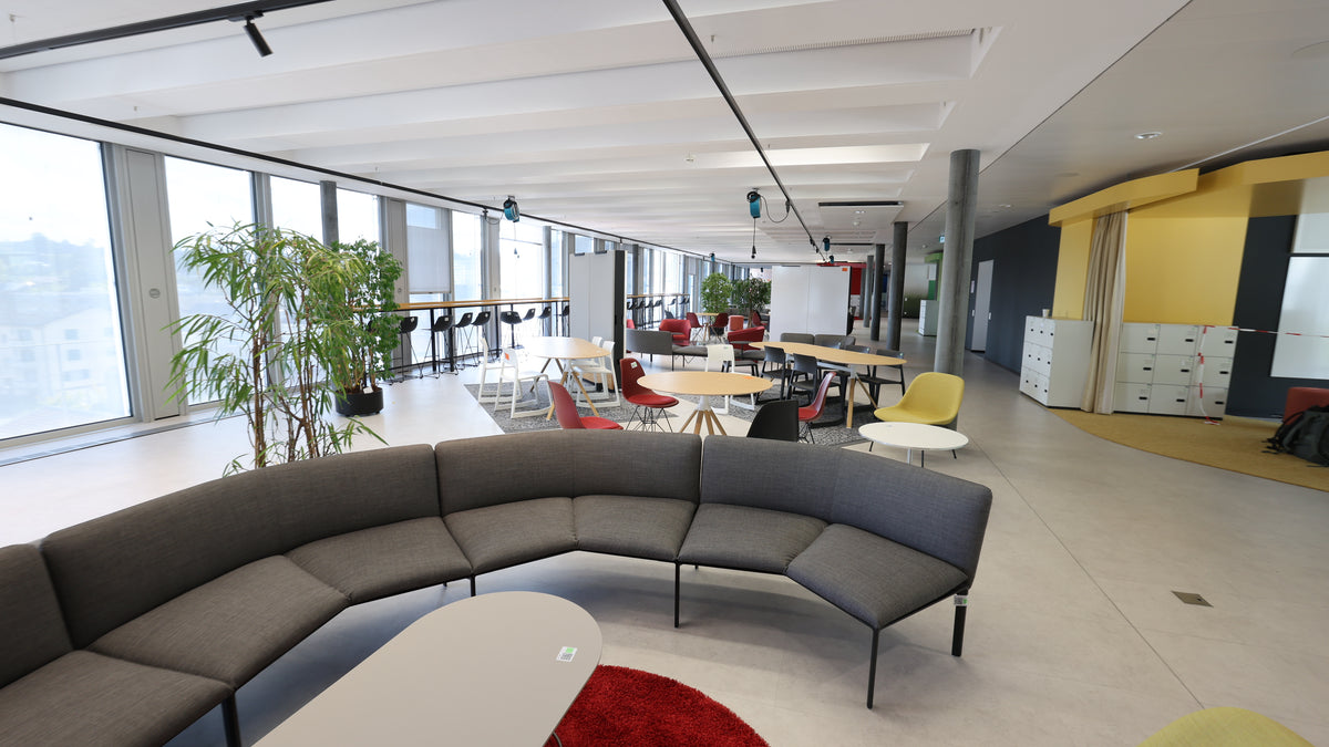 Lapalma ADD Modulsofa, Stoff Grau, Gestell Schwarz, 350 × 300 cm