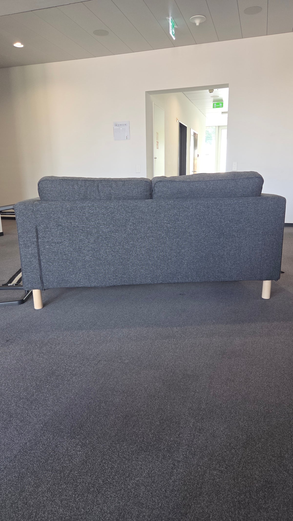 IKEA Pärup 2er-Sofa, Stoff Grau, Gestell Eiche, 166 cm