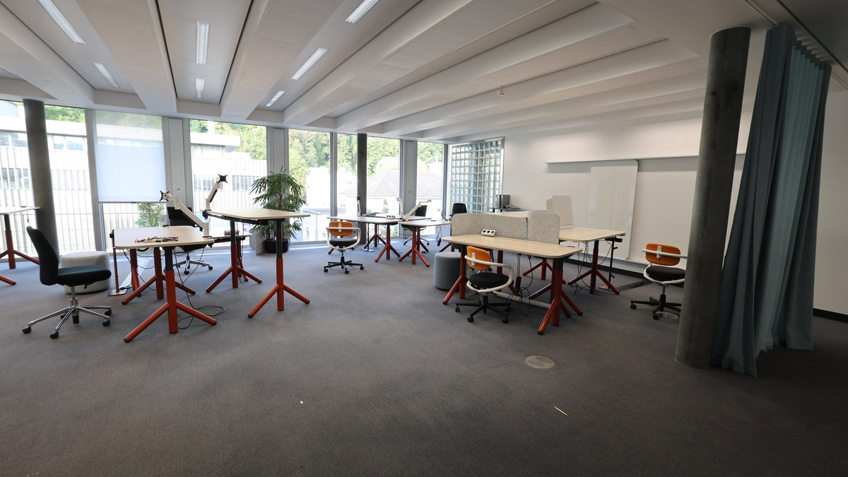 Vitra AllStar Bürodrehstuhl, Hopsak Schwarz/Moorbraun und Orange