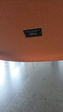 Fritz Hansen Swan Chair Sessel (Arne Jacobsen), Stoff Dunkelorange