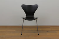 Arne Jacobsen Serie 7 schwarz