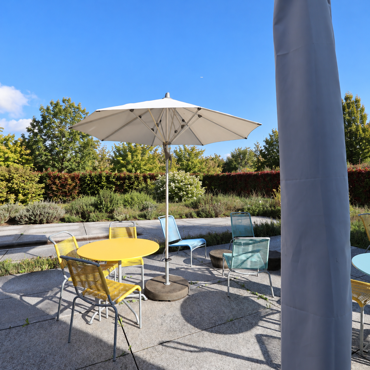 Bundle: Glatz Sonnenschirm + Betonsockel