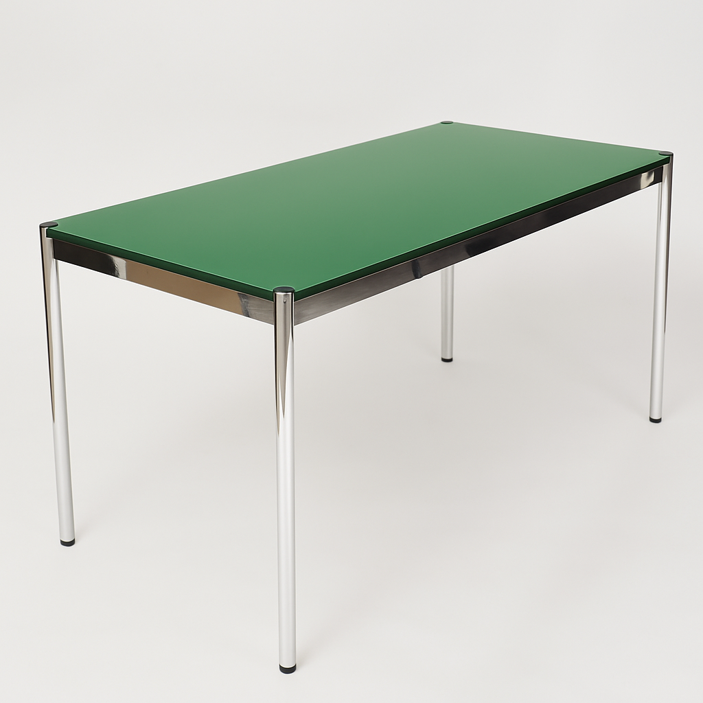 USM Haller Tisch Glas farbig lackiert