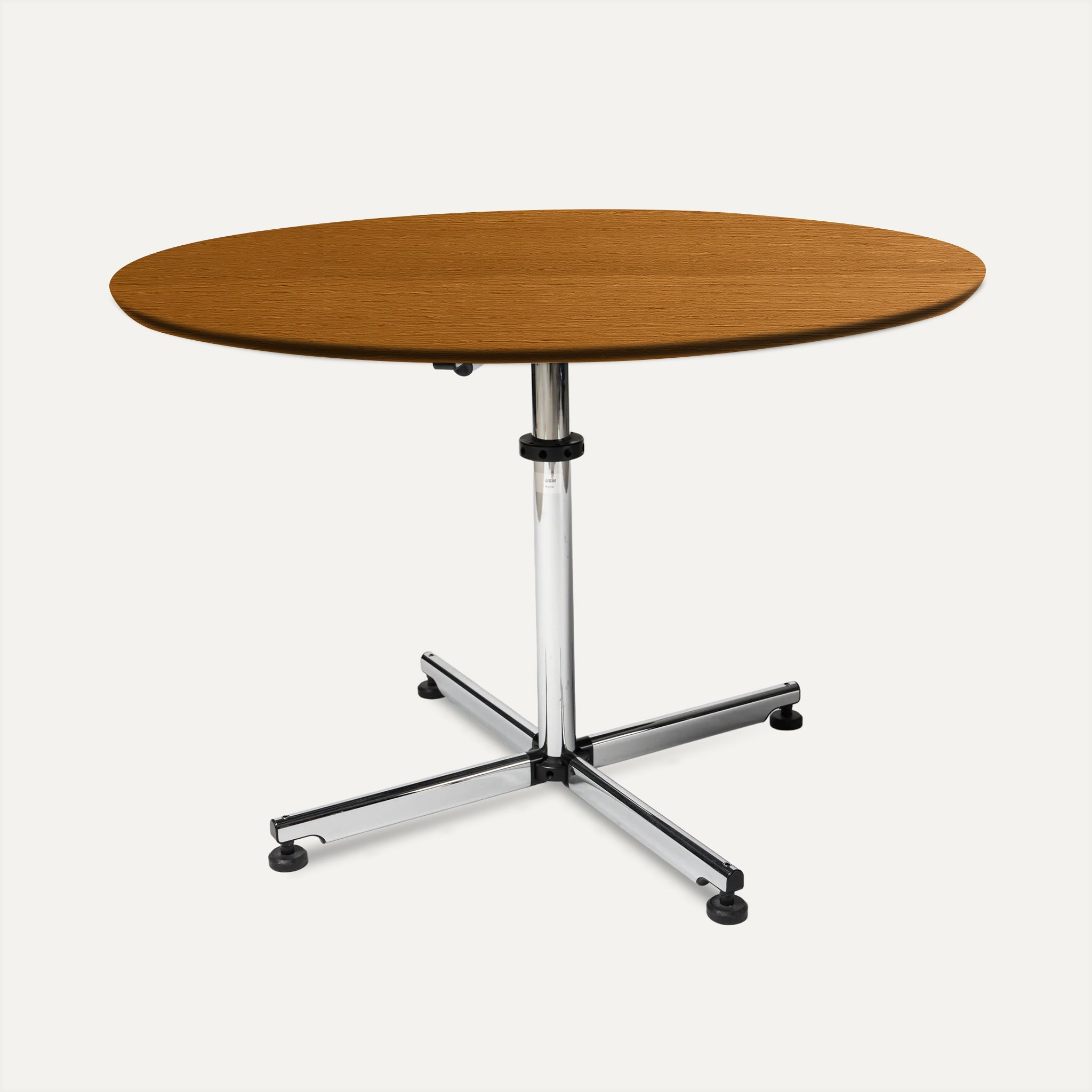 USM Kitos Tisch rund Eiche furniert, geölt, braun