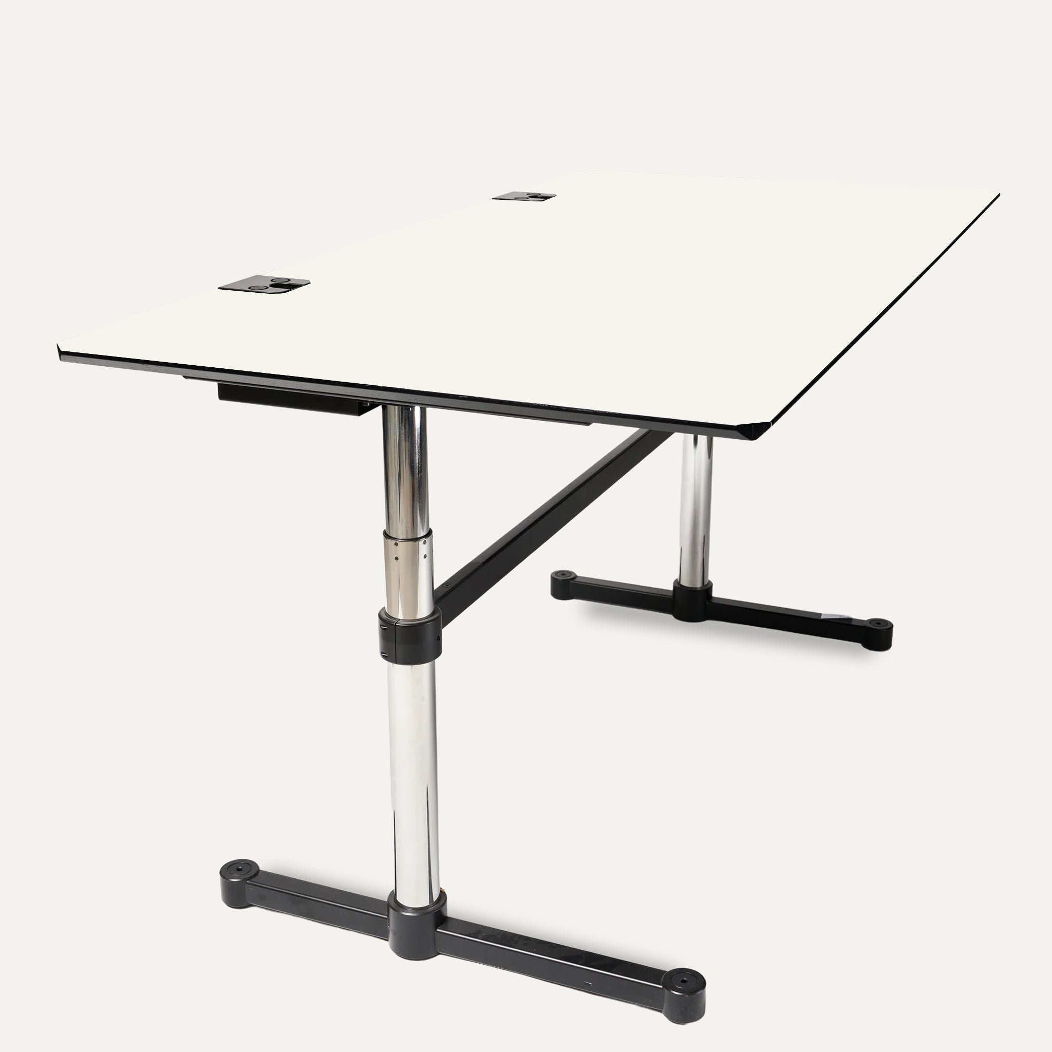 USM Kitos Tisch Fenix Bianco Kos