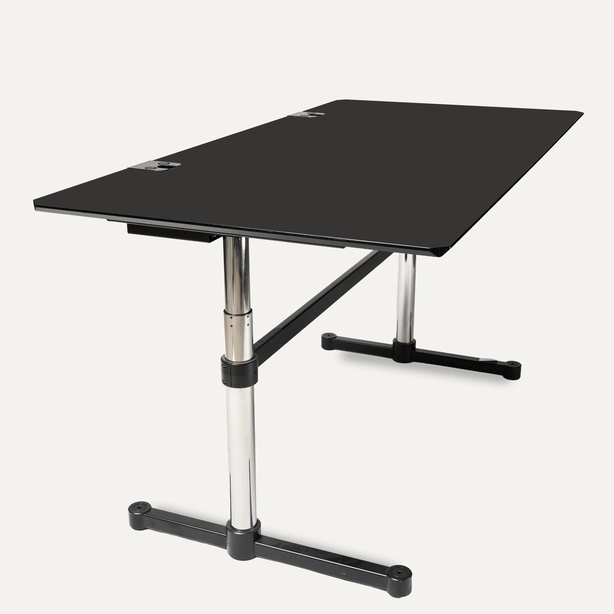 USM Kitos Tisch Linoleum, Nero