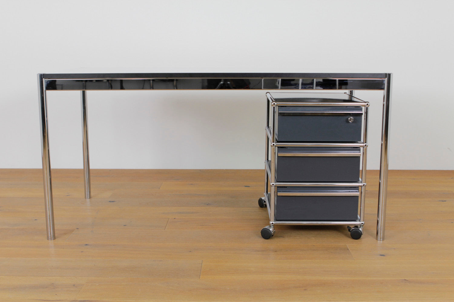 USM Haller Paket Arbeitsplatz #1223