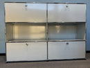 USM Haller Regal 2x3, Lichtgrau, 2 Klapptüren, 2 Ausziehtüren – geschlossen