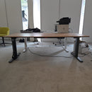Lista Office LO Schreibtisch elektrisch höhenverstellbar – Schweizer Designklassiker Holz