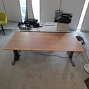 Lista Office LO Schreibtisch elektrisch höhenverstellbar – Schweizer Designklassiker Holz